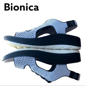 Bionica Lace Up Walking Sandal